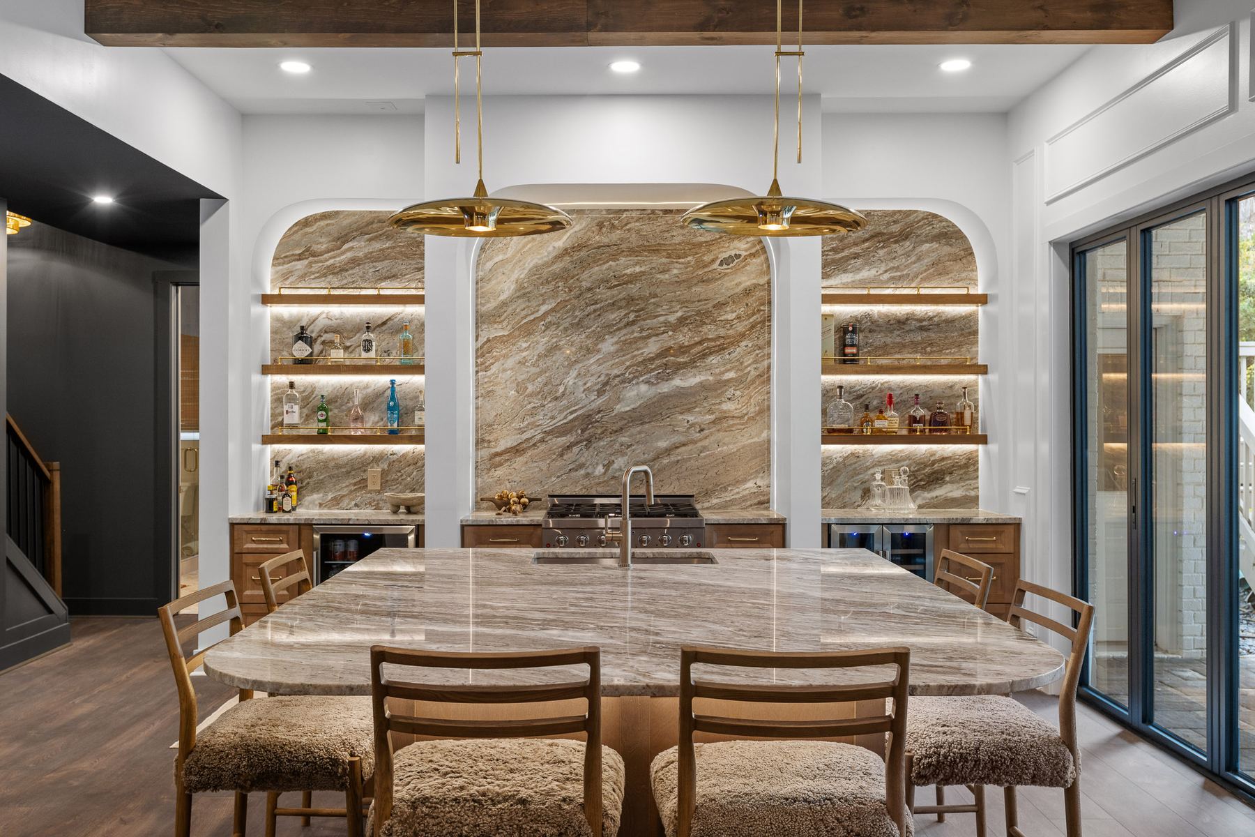 475 Montevallo kitchen arch and LED lighting detail